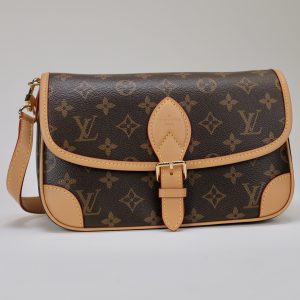 Louis Vuitton-DIANE (24 *15*9cm)