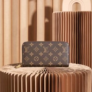 Louis Vuitton-Zippy Wallet (19*10*2cm)